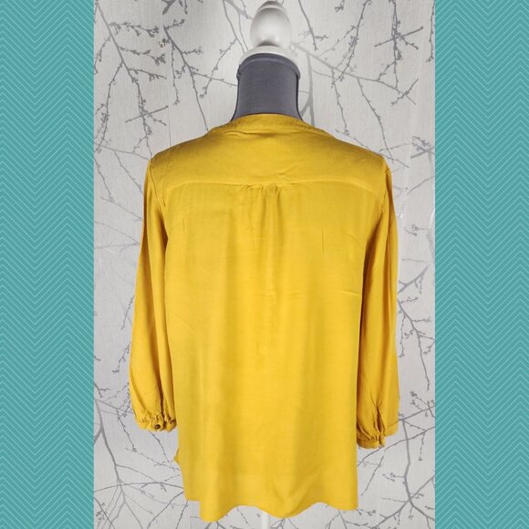 Banana Republic Yellow Metal Button Popover Tunic - Picture 3 of 4